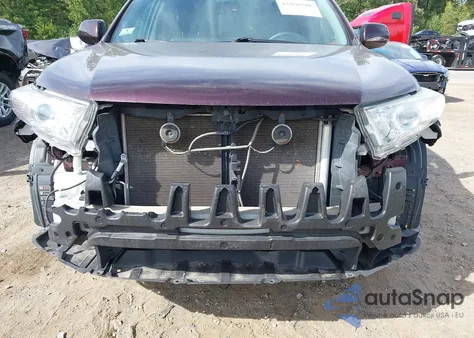 2012 Toyota Highlander Se V6 z USA, uszkodzony, nr VIN 5TDBK3EH1CS173823